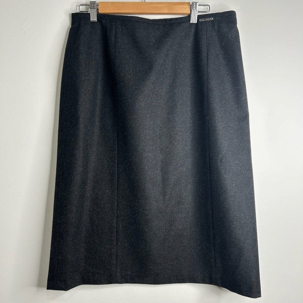 Geiger Collections Womens Charcoal Pure Wool Skirt Austrian Sz 44‎ (35in Waist)